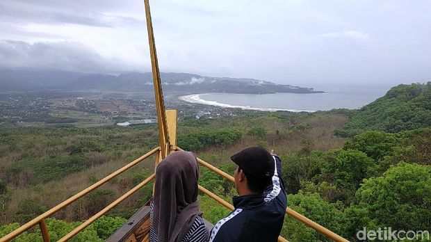 Sisi Romantis Pacitan ada di Sini