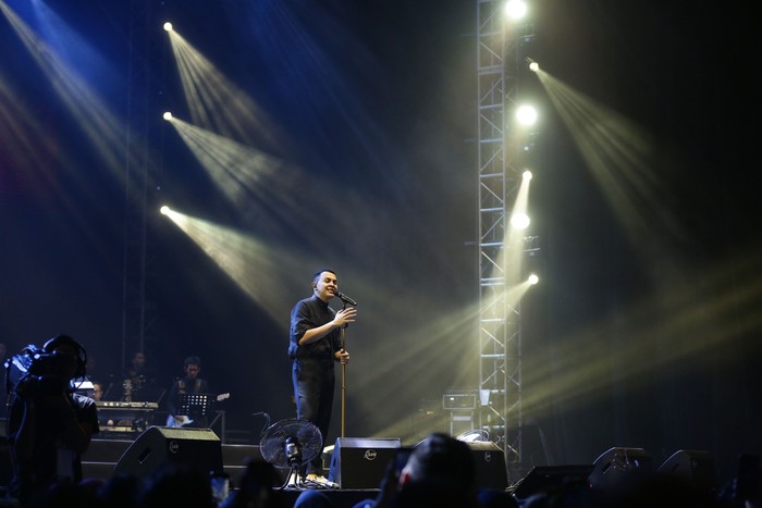 Konser Sewindu Tulus di Jakarta
