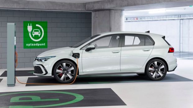 VW Golf Mk8