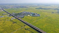 China memiliki jaringan kereta cepat terpanjang di dunia dengan lebih dari 20.000 km rute layanan. Foto: Dok. Xinhua/Lu Boan