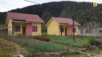 Rusus yang dibangun merupakan rumah tipe 36, dilengkapi meubelair dan prasarana sarana dan utilitas (PSU) seperti jalan lingkungan, drainase, listrik dan air. Kondisi tersebut diharapkan meningkatkan kenyamanan penghuni. Pool/Kementerian PUPR.