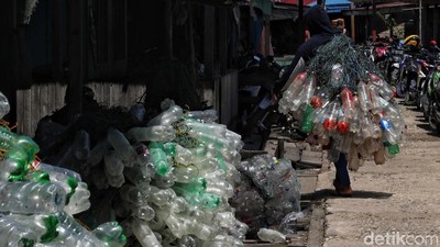 Botol Plastik, Sahabat Petani Lumput Laut