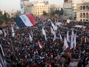 Ratusan Ribu Orang Berdemo di Irak, Terbesar Sejak Kejatuhan Saddam Hussein
