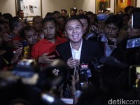 Harta Iwan Bule Ketum PSSI, OVO Mau Kenakan Biaya Transfer