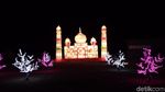 Foto: Kerlap-kerlip Lampion di Festival of Light Cirebon