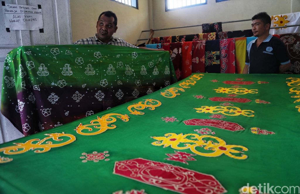 Minangkabau sampai Papua Ini Batik  Nusantara yang Kaya Makna 