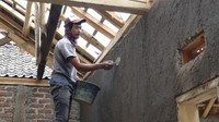 Program BSPS (Bantuan Stimulan Perumahan Swadaya ) atau bedah rumah untuk masyarakat akan tetap dilanjutkan karena memang memberikan banyak manfaat bagi masyarakat. Pool/Ditjen Penyediaan Perumahan Kementerian PUPR.