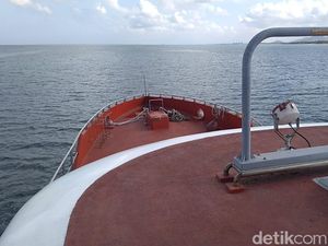Hujan Ringan Guyur Sejumlah Wilayah Perairan Jawa Timur 9 Desember 2024
