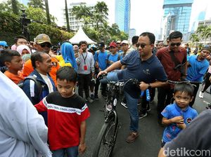 Tentukan Zona PKL Jualan di CFD, Anies: Ini Bukan Penertiban, tapi Penataan