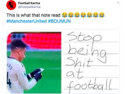 Manchester United Jadi Korban Sindiran Kejam Netizen