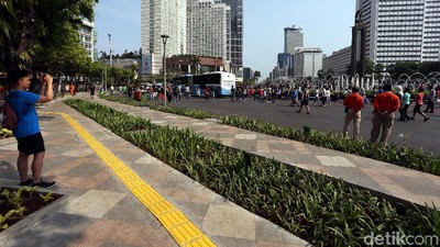 Potret CFD di Bundaran HI Bersih dari PKL