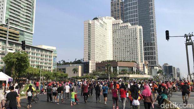 Dijaga Satpol PP, Sekitar Bundaran HI Bebas dari PKL