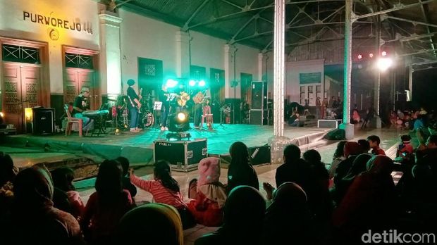 Lestarikan Budaya, Seniman Iran Hingga Amerika Tampil di Purworejo
