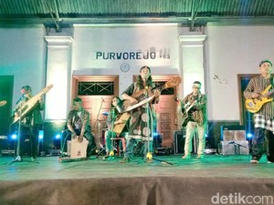 Lestarikan Budaya, Seniman Iran Hingga Amerika Tampil di Purworejo