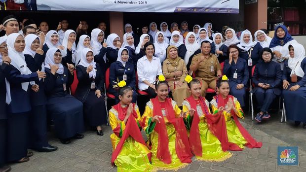 Sri Mulyani Ajari Anak-anak SD Kenapa Harus Bayar Pajak