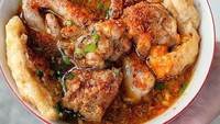  Buat anak millenial kekinian, baso aci Mantap Jiwa ini bisa jadi pilihan. Sederhana tapi menggoda selera. Makan baso aci ini dijamin bikin mata merem melek dan keringat bercucuran. Foto: instagram