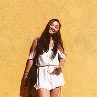 Jane Li, anak dari aktor laga asal China Jet Li, mungkin tidak akan mengikuti jejak ayahnya di industri hiburan. Tapi Jane menapaki jalannya sendiri sebagai sosok wanita high-profile. Foto: Instagram/@jane_li419