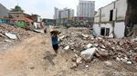 Dibongkar! Lahan Permukiman di Pasar Gembrong untuk Becakayu