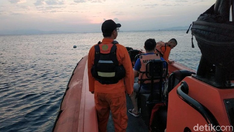 3 Penyelam China Hilang di Pulau Sangiang, Polisi Periksa Kapten Kapal 3 Penyelam China Hilang di Pulau Sangiang, Polisi Periksa Kapten Kapal