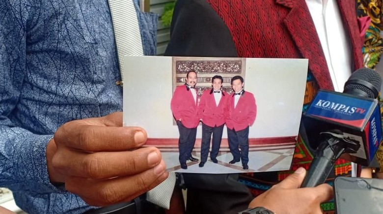 Falcon Pictures Dipolisikan Terkait Hak Cipta Foto Warkop DKI Falcon Pictures Dipolisikan Terkait Hak Cipta Foto Warkop DKI
