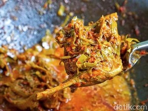 Menikmati Asam Pedas Geseng Bangsong di Pasar Wit-witan Banyuwangi