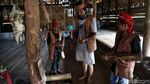Mengunjungi Rumah Kubu yang Kaya Budaya Suku Dayak Lundayeh