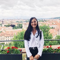 Wanita yang pernah magang di PBB ini juga bergabung di Harvard-Radcliffe Asian-American Association, organisasi kampus yang menyoroti masalah yang kerap dialami orang Asia sebagai kaum minoritas di Eropa maupun Amerika Serikat. Foto: Instagram/@jane_li419