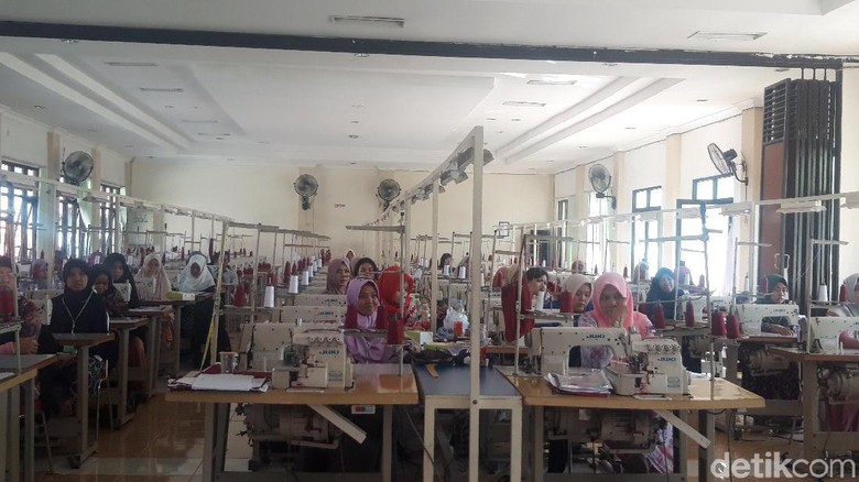 Industri Pakaian Jatim Butuh Penjahit, Kemenperin Siapkan Aplikasi Ini Industri Pakaian Jatim Butuh Penjahit, Kemenperin Siapkan Aplikasi Ini