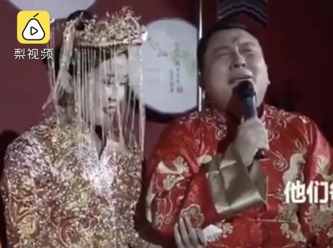 Pria Nangis Bahagia Bisa Nikah Setelah 7 Kali Cuma Jadi Pengiring Pengantin