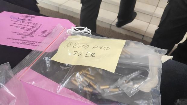 Barang bukti yang disita polisi