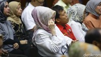 Sebelumnya, Sofyan dituntut 5 tahun penjara dan denda Rp 200 juta subsider 3 bulan kurungan. Sofyan diyakini jaksa pada KPK bersalah karena memfasilitasi pemberian suap dari pengusaha Johanes Budisutrisno Kotjo kepada mantan anggota DPR Eni Maulani Saragih dan mantan Mensos Idrus Marham.