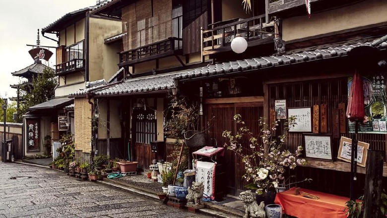 Ilustrasi Rumah di Jepang Ilustrasi rumah di Jepang