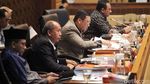 Komisi II Bersama KPU Hingga Bawaslu Rapat Soal PKPU