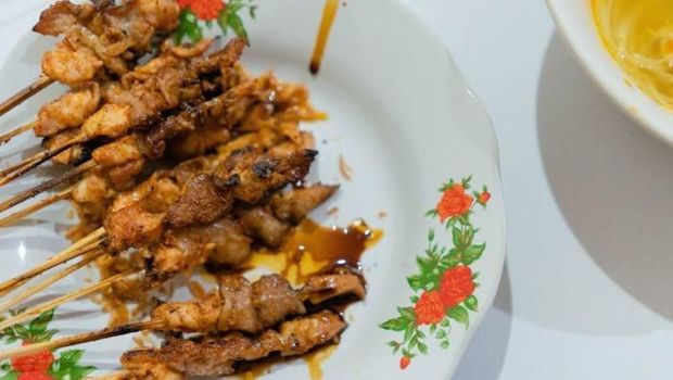 Sate DJ di Bandung