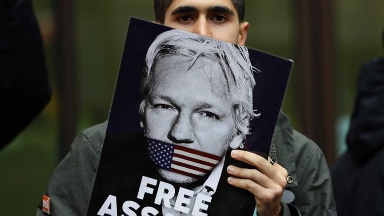 Lama Tinggal di Penahanan Terisolasi, Julian Assange Depresi Berat Lama Tinggal di Penahanan Terisolasi, Julian Assange Depresi Berat