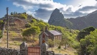 Sejarahnya, St Helena disebut-sebut menjadi tempat peristirahatan terakhir pemimpin militer Prancis masa lalu Napoleon Bonaparte! (iStock)