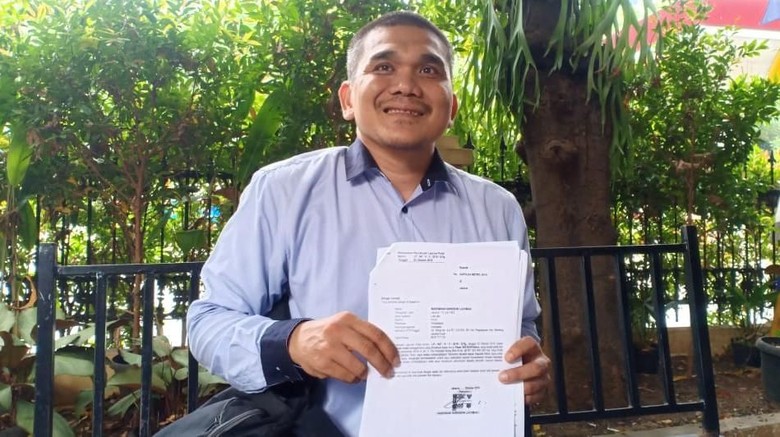 Jatuh Sakit Usai Polisikan Cucu, Kakek Pemilik Mercy Cabut Laporan Jatuh Sakit Usai Polisikan Cucu, Kakek Pemilik Mercy Cabut Laporan