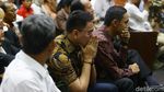 Suasana Haru Warnai Vonis Bebas Sofyan Basir