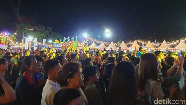 Kahitna di Avanza Veloz Sebangsa Bali