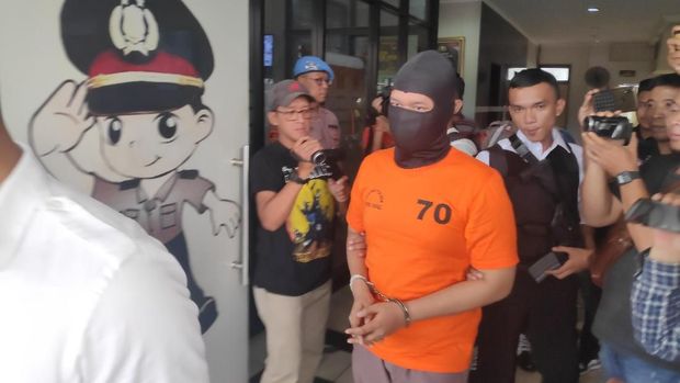 Polisi tangkap pengedar narkoba sekaligus penjual senpi