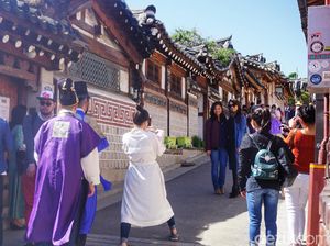 Tempat Foto Populer di Korea Selatan Meminta Turis untuk Diam