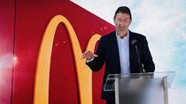 CEO McDonalds Dipecat Setelah Ketahuan Pacaran dengan Pegawai