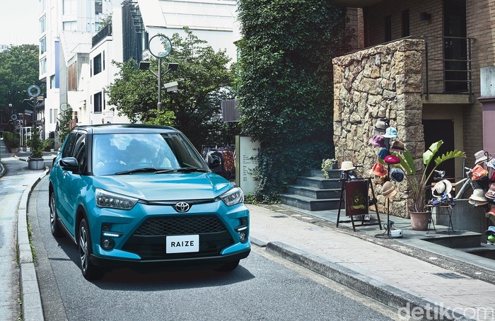 Toyota Motor Corporation (Toyota) announces that it commenced sales of the new 