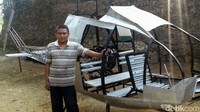 Warga Kampung Cibubuay Rt 03 RW 01 Desa Darmareja, Kecamatan Nagrak, Kabupaten Sukabumi itu merakit sebuah helikopter bermesin genset atau generator set berkekuatan 24 PK.