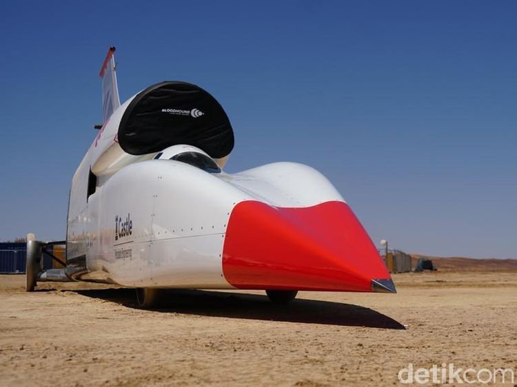 Mobil Ini Coba Pecahkan Rekor 1.600 Km/Jam