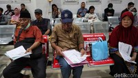 Menanggapi hal itu, pihak BPJS Kesehatan pun menyerahkan sepenuhnya hal itu ke peserta. Sebab memang pemilihan kelas merupakan hak penuh peserta.