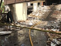 Lokasi Kebakaran Gedung Hailai Dipasangi Garis Polisi