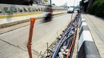 Kabel Semrawut di Sisi Jalan Salemba Makin Menjadi-jadi
