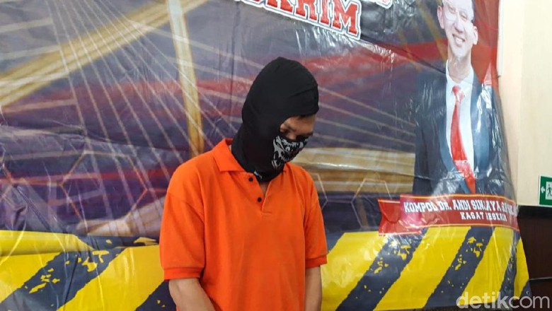 Maling Laptop di Pancoran-Mampang Juga Pernah Curi Uang di Gereja Maling Laptop di Pancoran-Mampang Juga Pernah Curi Uang di Gereja