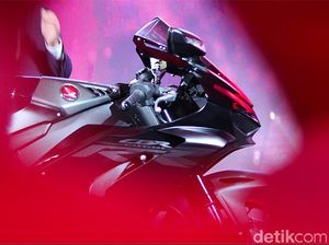 Honda CBR1000RR-R SP Siap Digeber di Balapan Superbike